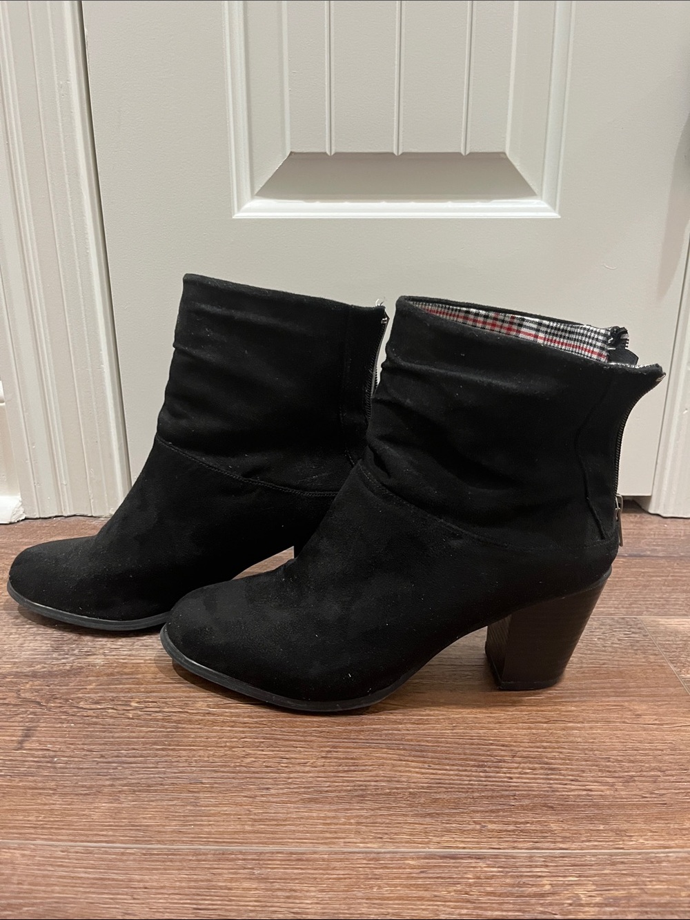 Women's Black Ankle Booties with Block Heel